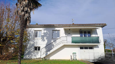 Maison - 80 m² - 4 pièces