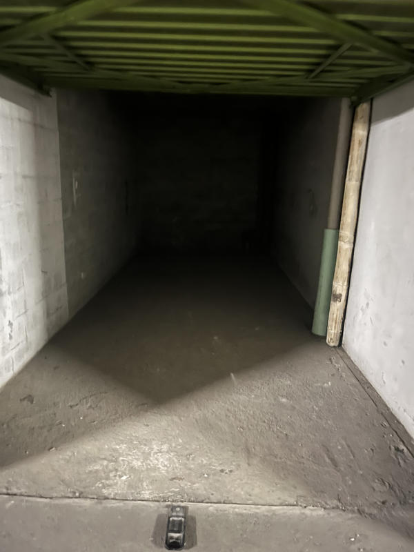 Parking / Garage - 18 m²