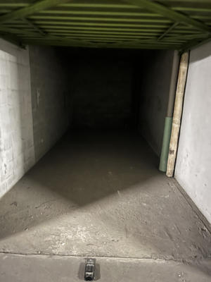 Parking / Garage - 18 m²