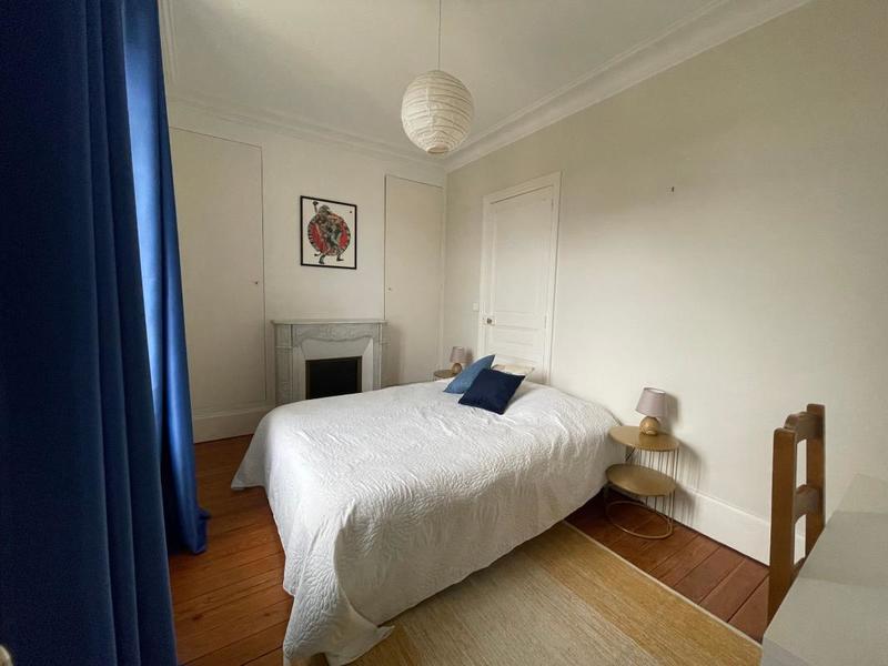 Propriété - 230 m² - 8 pièces