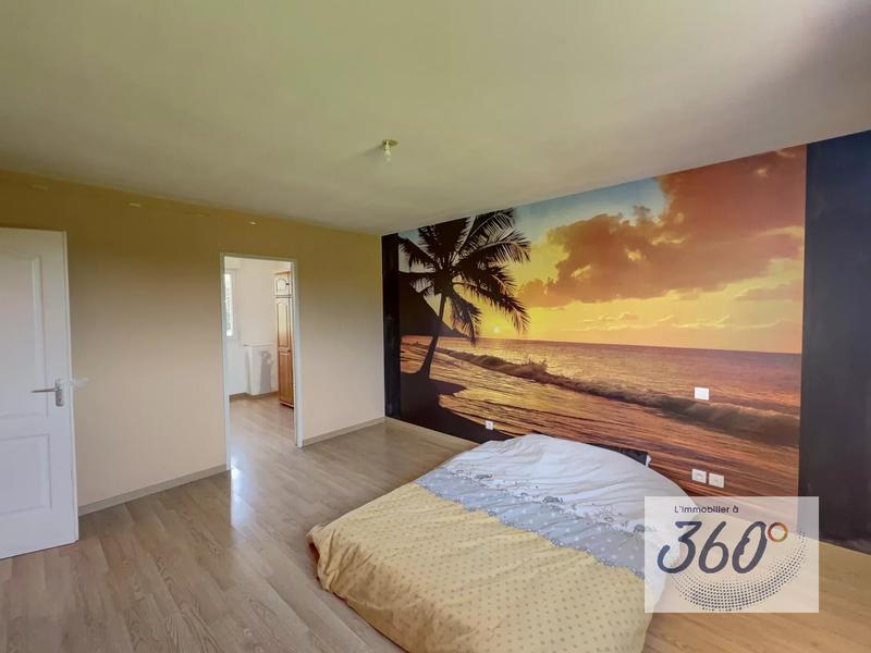 Maison - 159 m² - 7 pièces