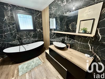 Maison - 107 m² - 5 pièces