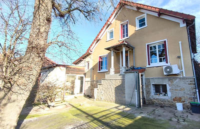 Maison - 120 m² - 5 pièces