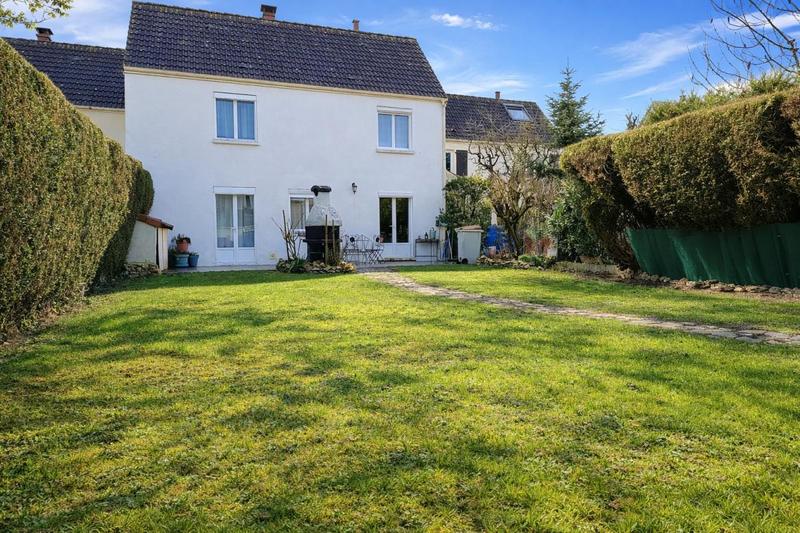 Maison - 105 m² - 6 pièces