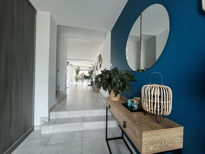 Maison contemporaine - 190 m² - 6 pièces