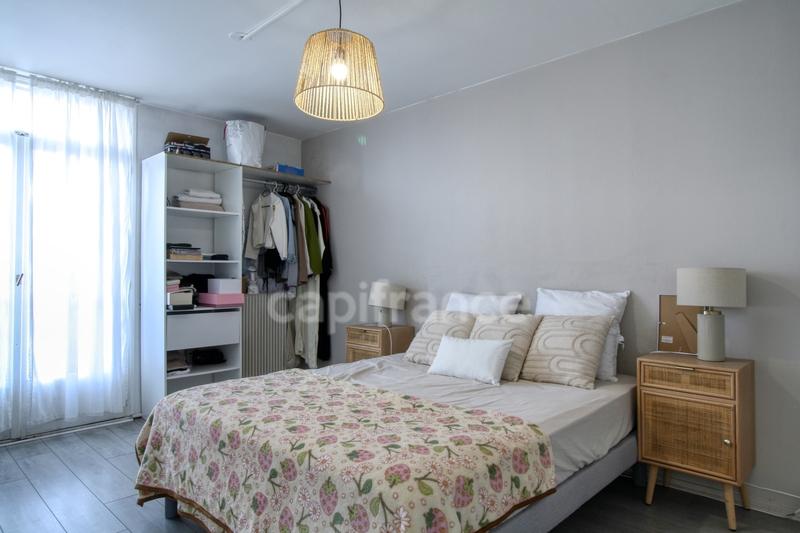 Appartement - 82 m² - 3 pièces