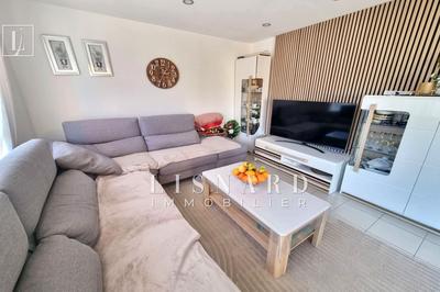 Appartement - 85 m² - 4 pièces