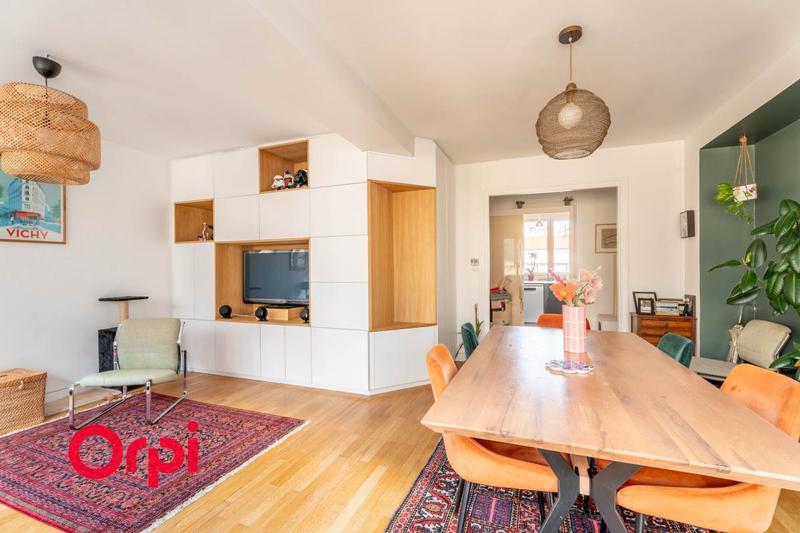 Appartement - 80 m² - 4 pièces