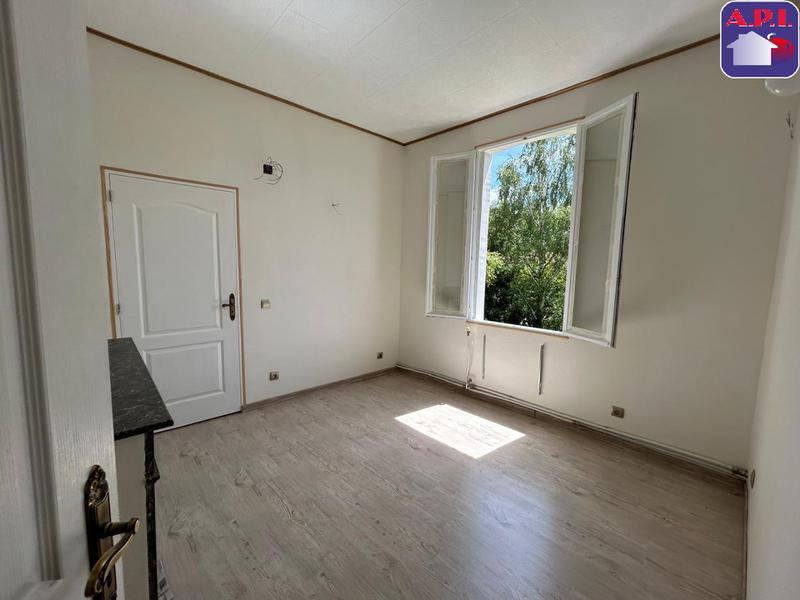 Maison - 140 m² - 8 pièces