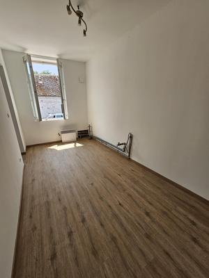 Maison - 65 m² - 3 pièces