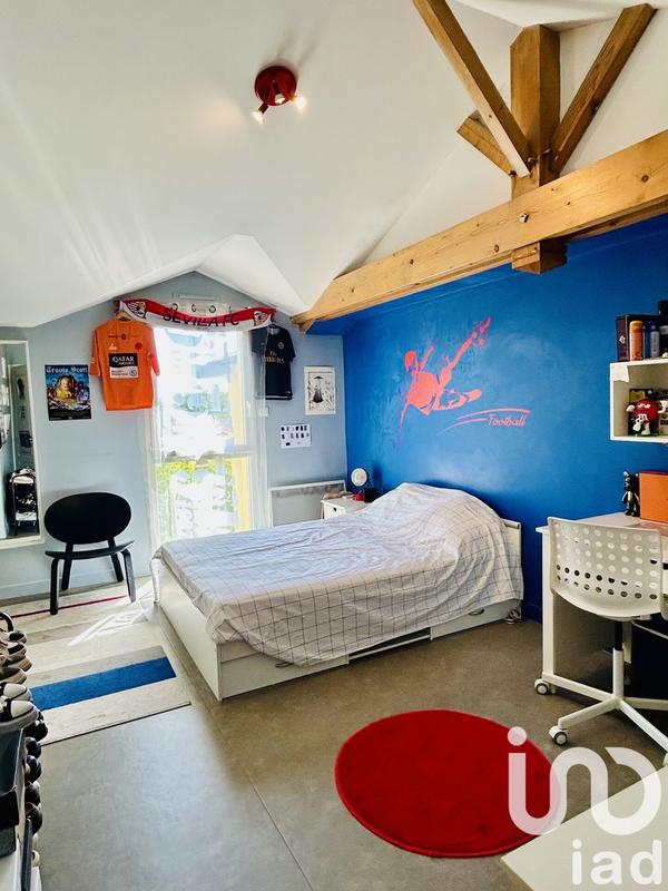 Maison de maîtres - 330 m² - 10 pièces