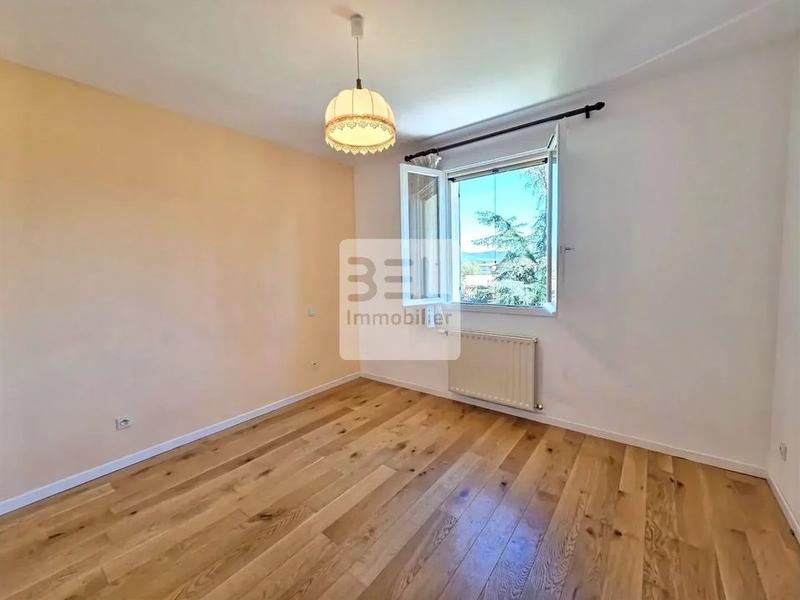 Appartement - 76 m² - 3 pièces