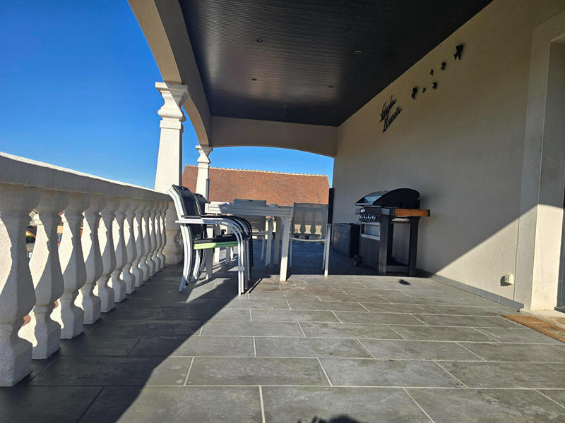 Maison - 185 m² - 7 pièces