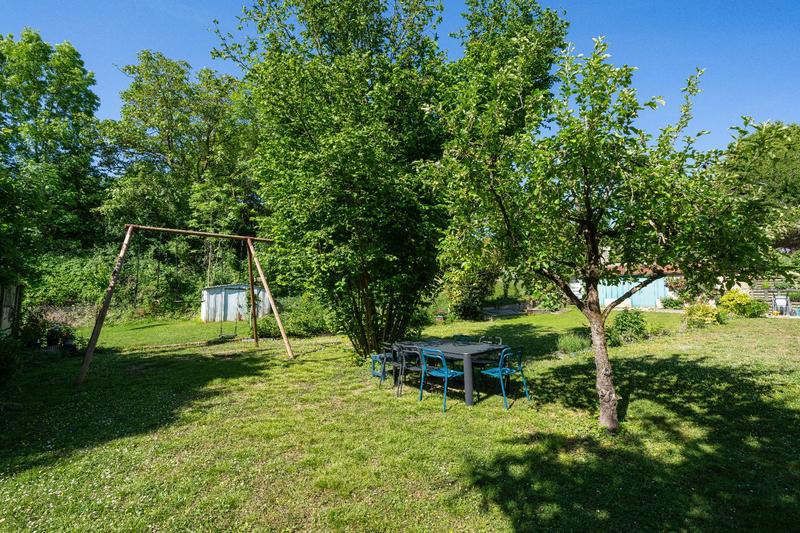 Maison - 180 m² - 7 pièces