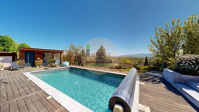 Maison - 160 m² - 7 pièces