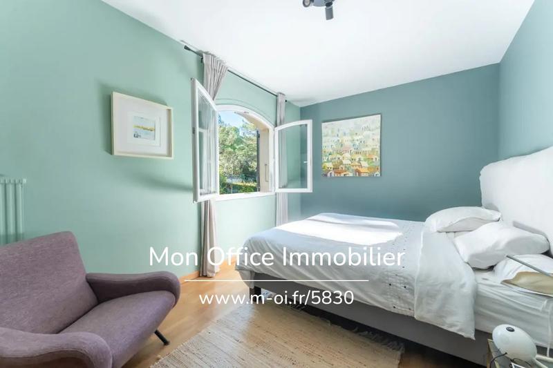 Maison - 178 m² - 7 pièces