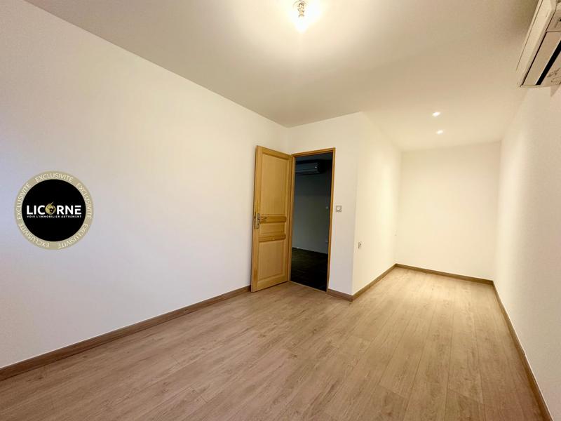 Appartement - 93 m² - 4 pièces