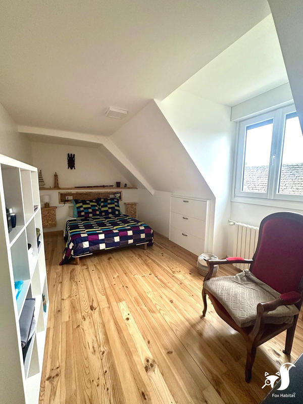 Maison - 165 m² - 8 pièces