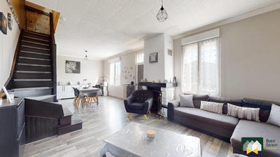 Maison - 83 m² - 5 pièces