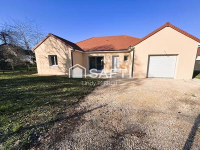 Maison - 136 m² - 6 pièces