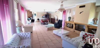 Maison - 190 m² - 6 pièces