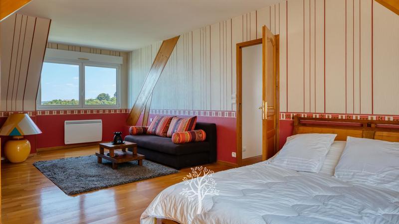 Maison - 278 m² - 7 pièces