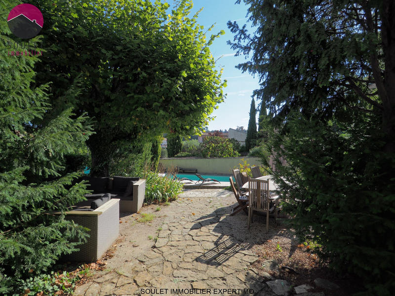 Bastide - 205 m² - 8 pièces