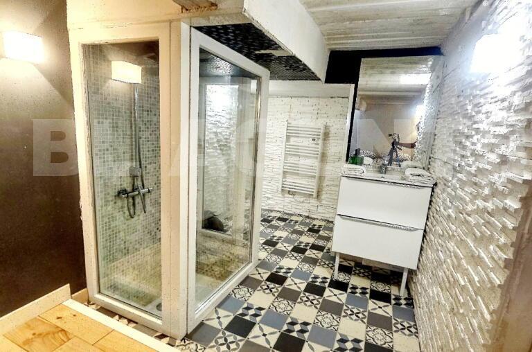 Appartement - 120 m² - 5 pièces