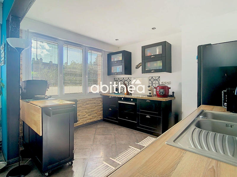 Maison - 100 m² - 4 pièces