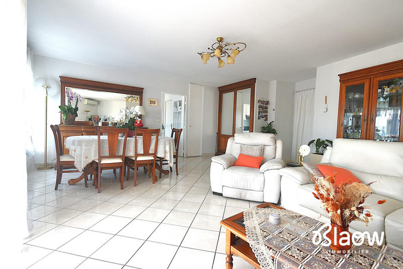 Appartement - 90 m² - 4 pièces