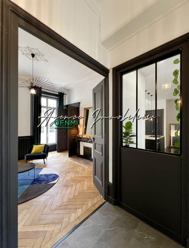 Appartement - 110 m² - 4 pièces