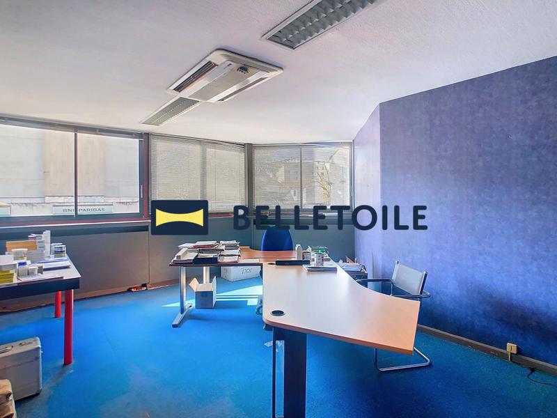 Local commercial - 2 657 m²