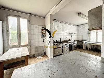 Local commercial - 420 m²