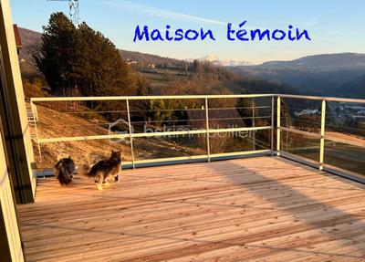 Maison - 91 m² - 4 pièces