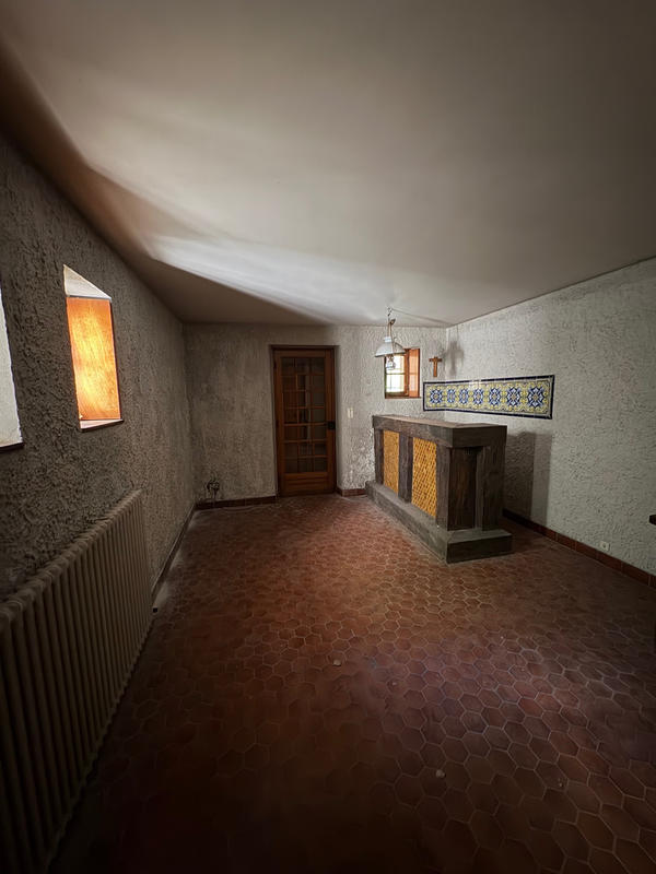 Maison - 200 m² - 6 pièces