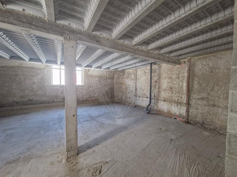 Appartement - 93 m² - 2 pièces