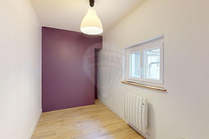 Maison - 85 m² - 4 pièces