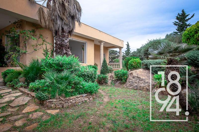 Villa - 200 m² - 7 pièces