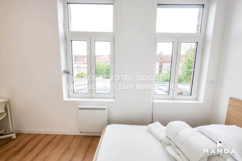 Chambre - 14 m² - 7 pièces