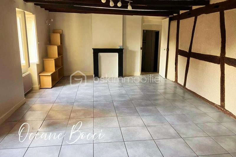 Studio - 44 m² - 1 pièce