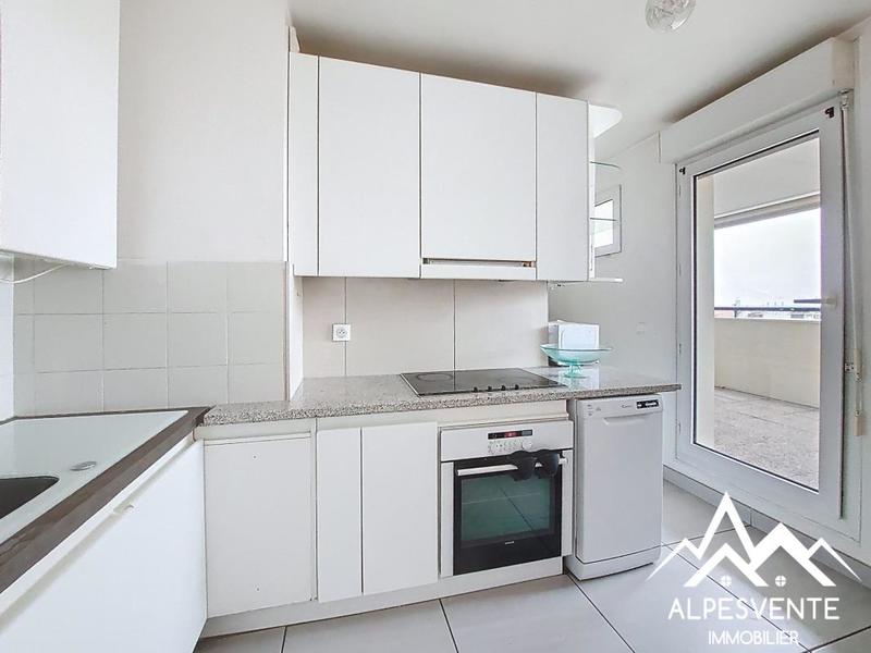 Appartement - 102 m² - 4 pièces