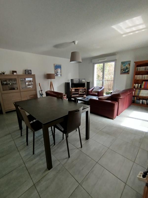 Appartement - 83 m² - 4 pièces