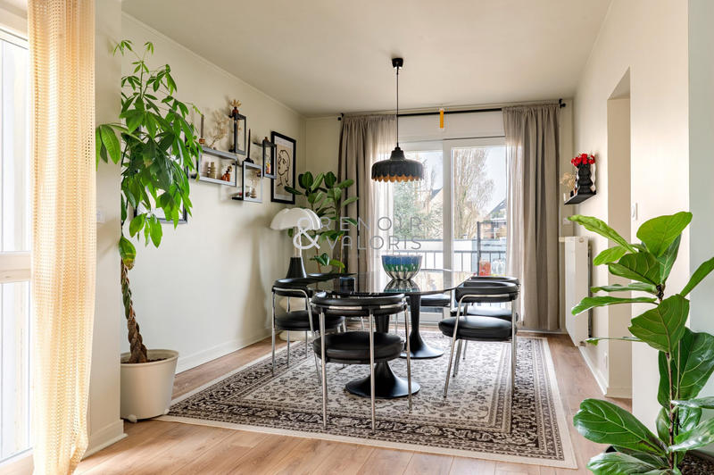 Appartement - 124 m² - 6 pièces