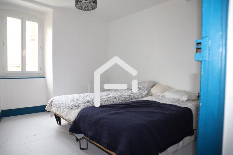 Maison de village - 230 m² - 6 pièces