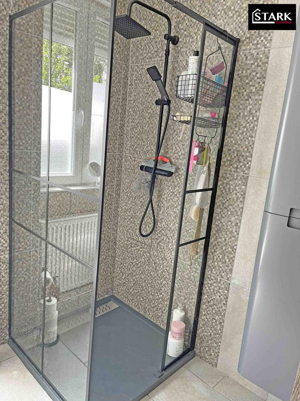 Immeuble - 146 m² - 8 pièces