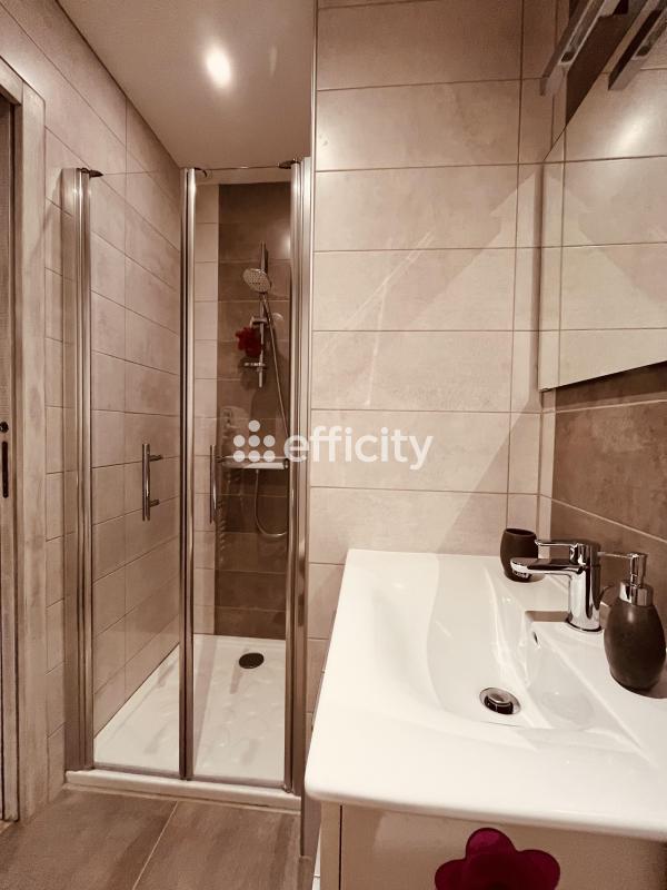 Maison - 152 m² - 6 pièces