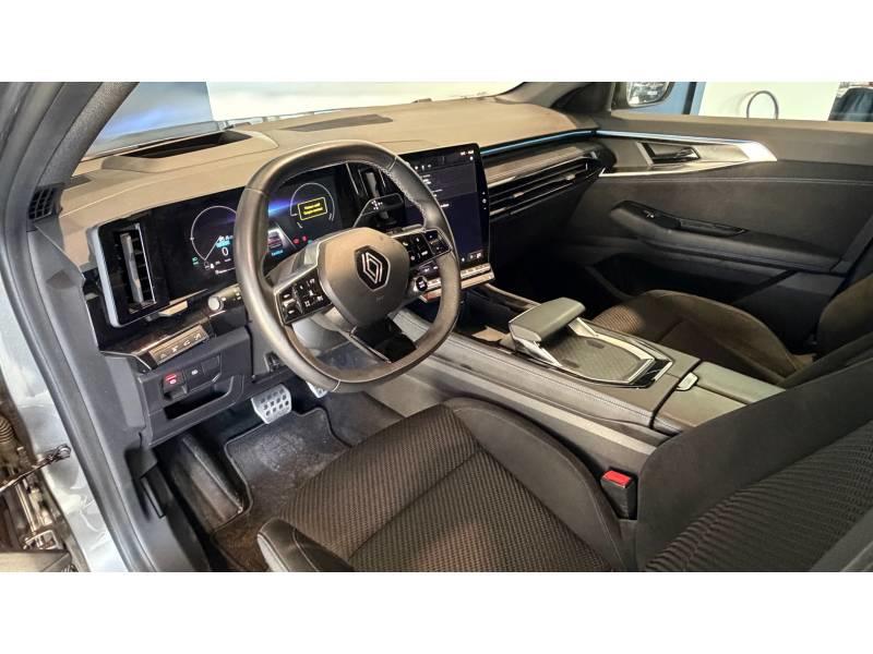 Renault Austral E-Tech hybrid 200 Iconic esprit Alpine