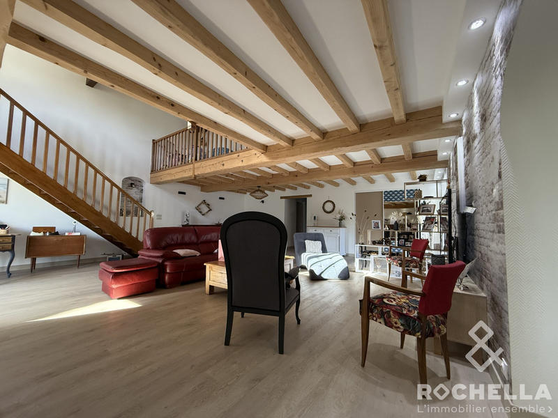 Maison ancienne - 265 m² - 8 pièces