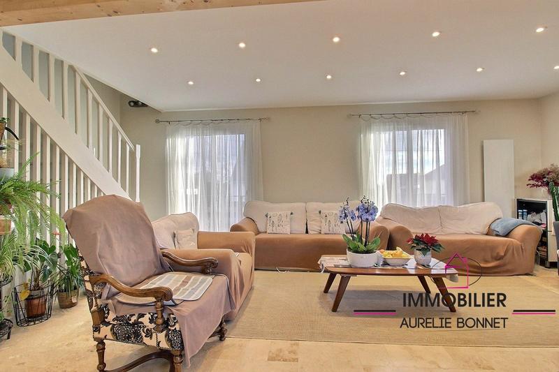 Maison - 120 m² - 6 pièces