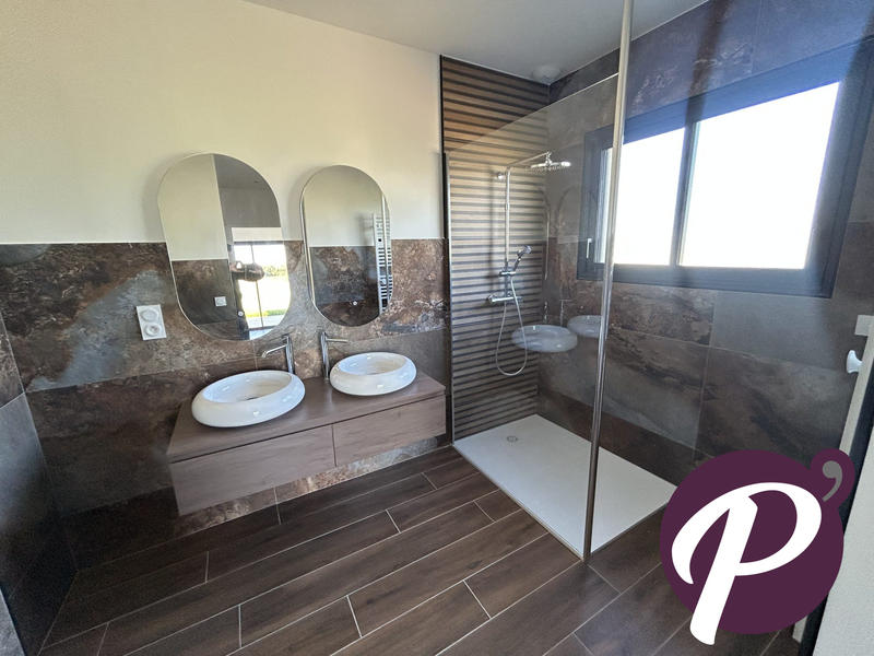 Villa - 156 m² - 5 pièces